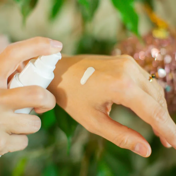 Crema fissante piega Noci di Macadamia - immagine 2